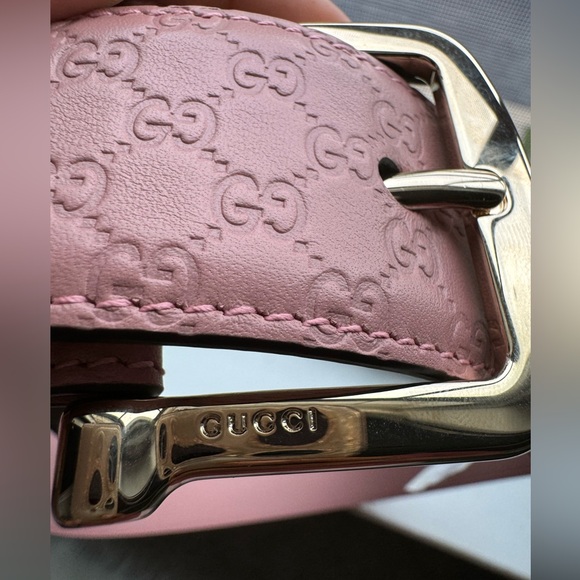 AUTHENTIC GUCCI NWT SOFT PINK BUCKLE BELT - Picture 4 of 17